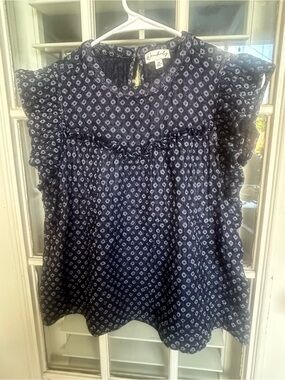 Wonderly Navy Blue Floral-Print Ruffle Sleeve Top